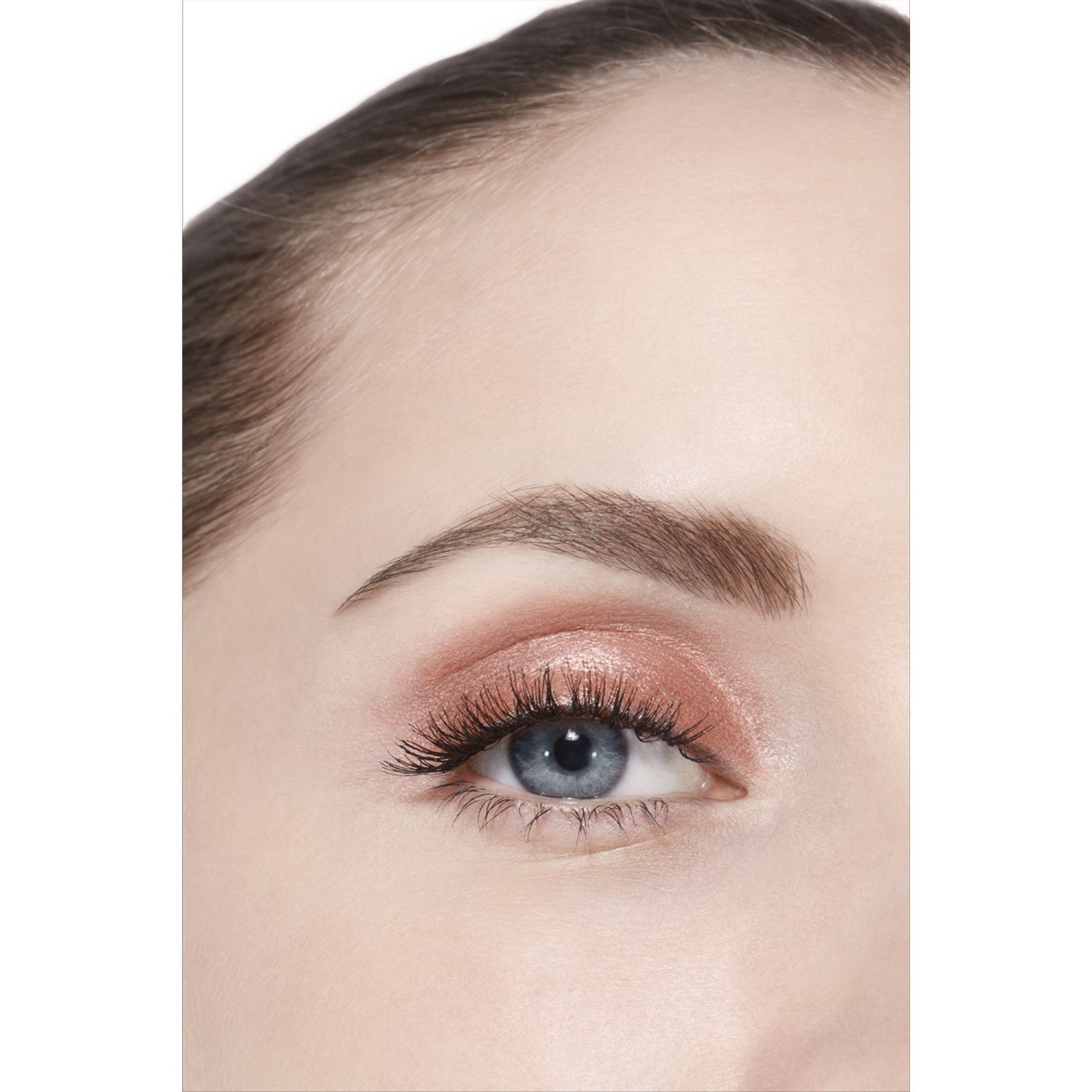 SOMBRA DE OJOS MULTIUSOS DE LARGA DURACIÓN